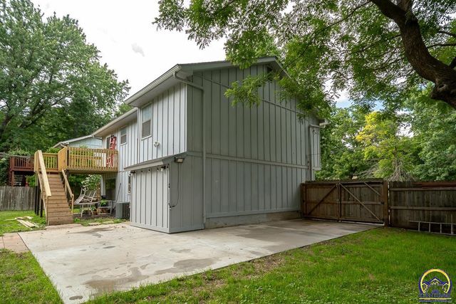 9685 W 61st St, Merriam, KS 66203