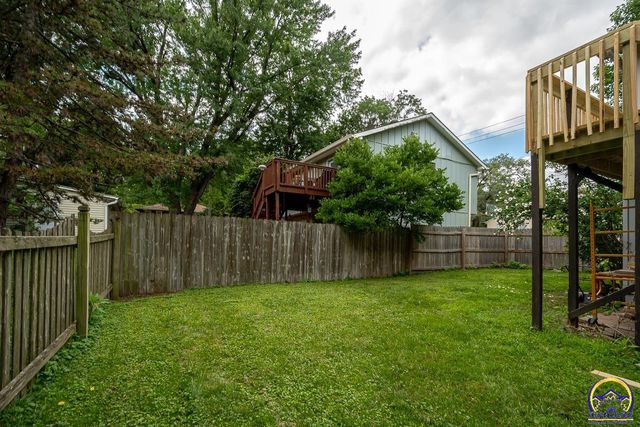 9685 W 61st St, Merriam, KS 66203
