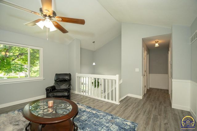 9685 W 61st St, Merriam, KS 66203