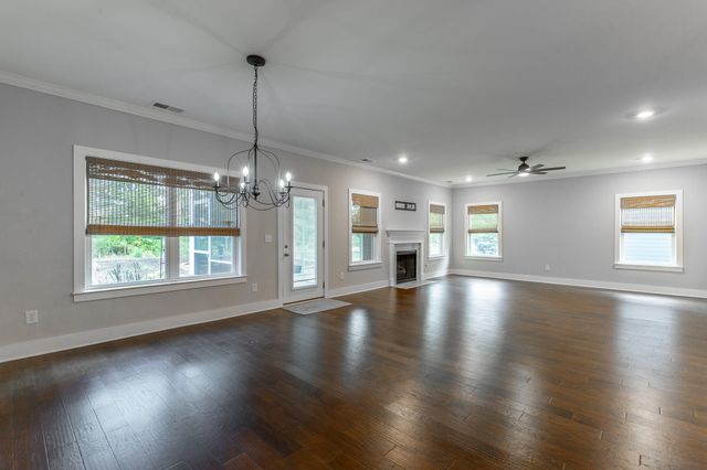 1502 Buttonwood Loop, Chattanooga, TN 37421