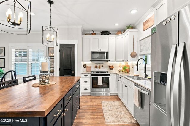 1119 Bonito Lane, Carolina Beach, NC 28428