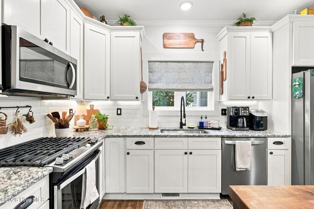 1119 Bonito Lane, Carolina Beach, NC 28428