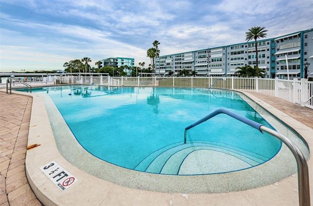1868 SHORE DRIVE S 102, South Pasadena, FL 33707