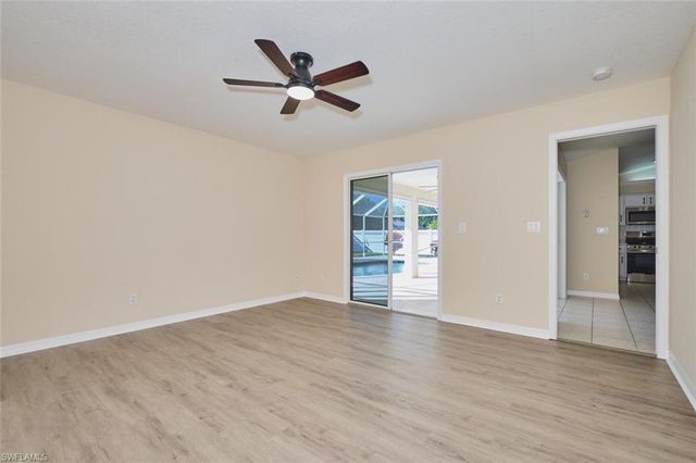 132 SE 19th TER, Cape Coral, FL 33990