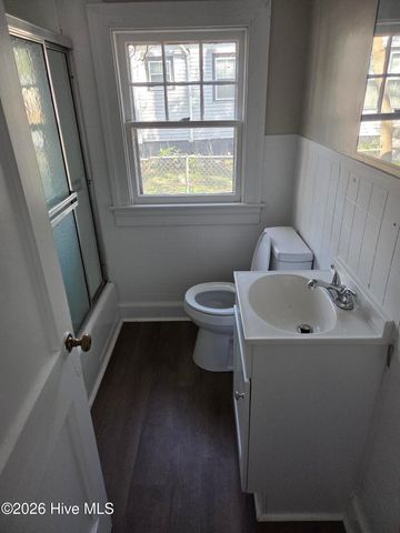 109 E Grainger Avenue, Kinston, NC 28501