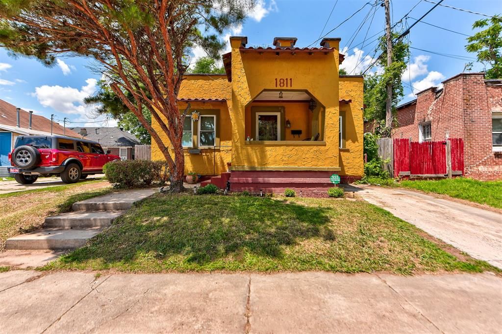 1811 N Youngs Boulevard, Oklahoma City, OK 73107