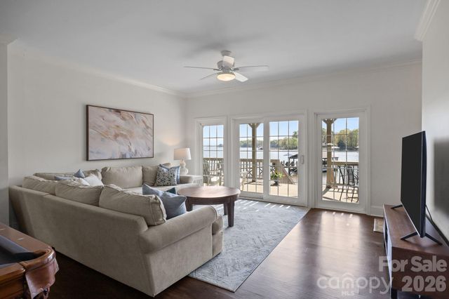 8927 Holdsclaw Road, Terrell, NC 28682