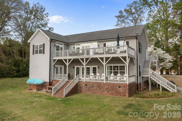 8927 Holdsclaw Road, Terrell, NC 28682