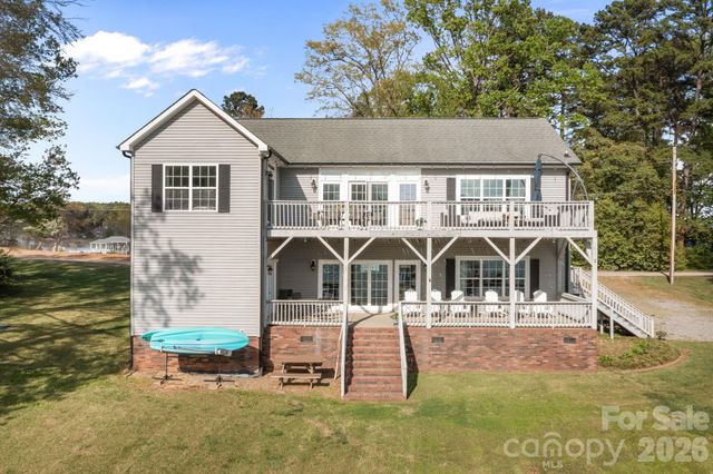 8927 Holdsclaw Road, Terrell, NC 28682