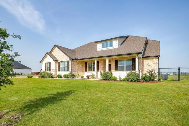 340 Sanger Drive, Springtown, TX 76082