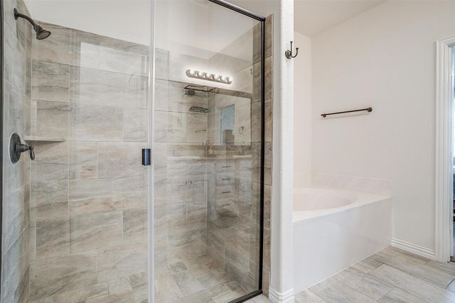 340 Sanger Drive, Springtown, TX 76082