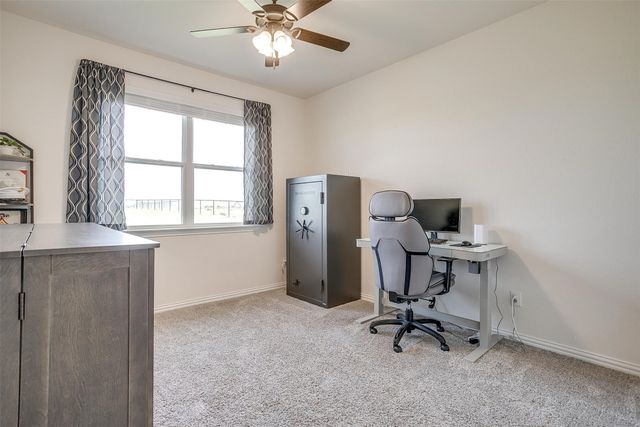 340 Sanger Drive, Springtown, TX 76082