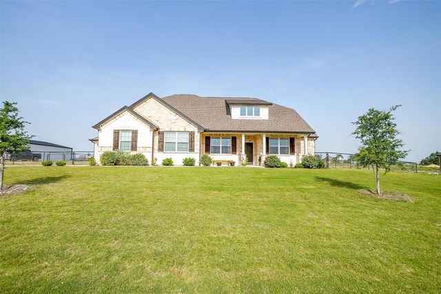340 Sanger Drive, Springtown, TX 76082