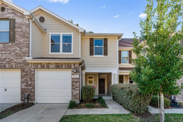 16105 Sweetwater Fields Lane, Tomball, TX 77377