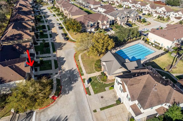 16105 Sweetwater Fields Lane, Tomball, TX 77377