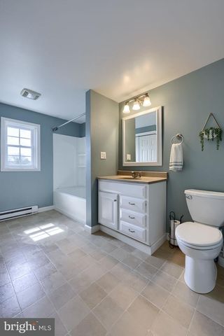 750 LOCUST ST, Columbia, PA 17512