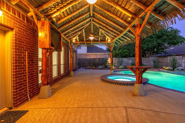 2383 Indigo Harbour Lane, League City, TX 77573