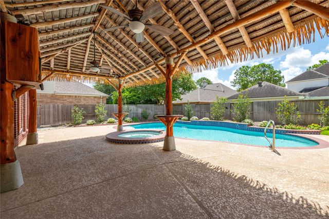 2383 Indigo Harbour Lane, League City, TX 77573