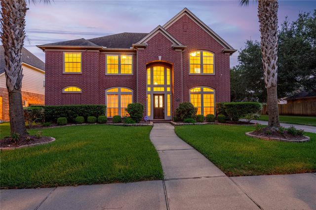 2383 Indigo Harbour Lane, League City, TX 77573