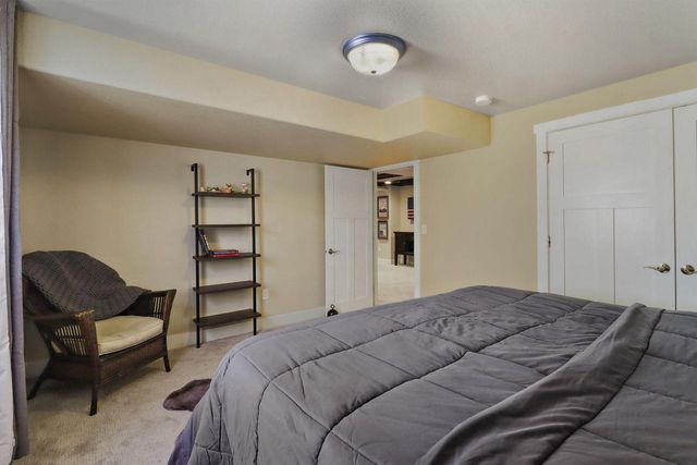 4753 S Cottage LANE, Pleasant Prairie, WI 53158