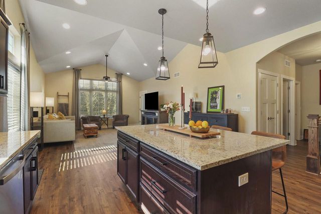 4753 S Cottage LANE, Pleasant Prairie, WI 53158