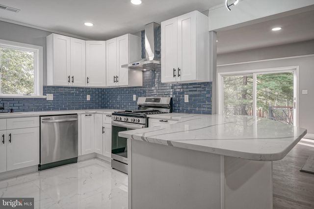 965 MARTHA BLVD, Atco, NJ 08004
