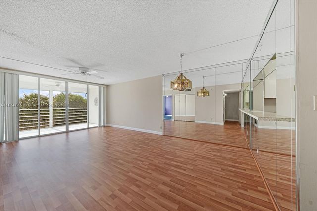 1831 Sabal Palm Dr 404, Davie, FL 33324