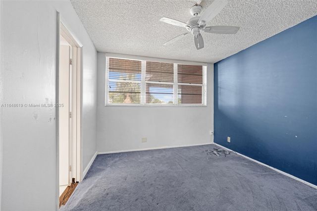 1831 Sabal Palm Dr 404, Davie, FL 33324