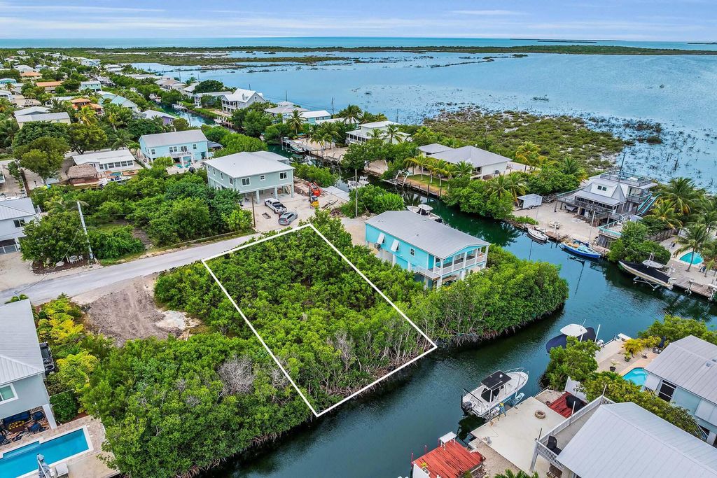 LOT 12 St Lucie Lane, Ramrod Key, FL 33042