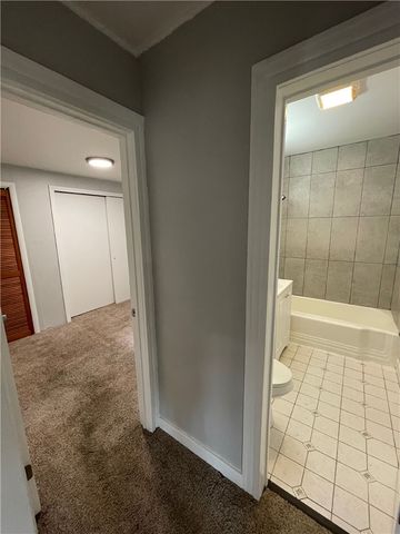 2404 S 18th St 2, South Side, PA 15203