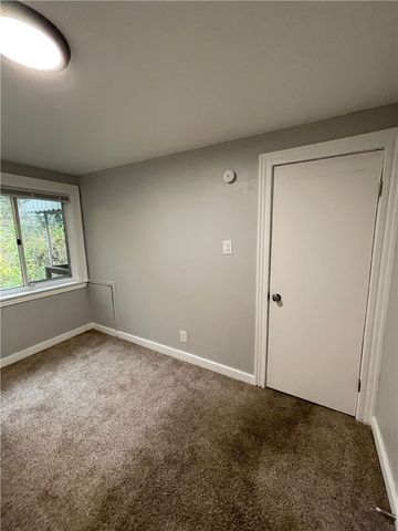 2404 S 18th St 2, South Side, PA 15203