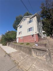 2404 S 18th St 2, South Side, PA 15203