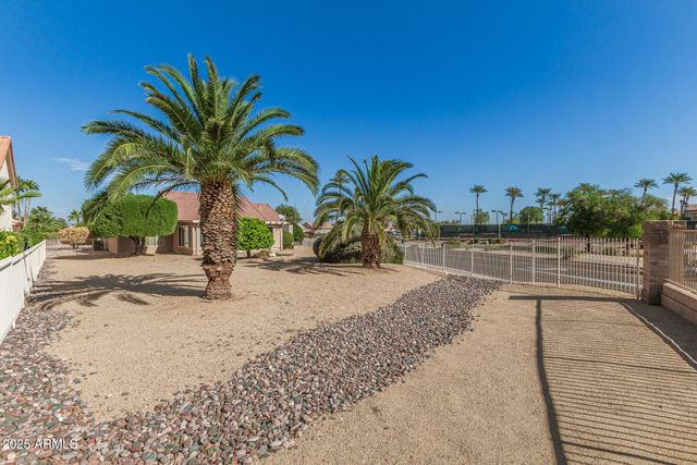13827 W Territorial Lane, Sun City West, AZ 85375