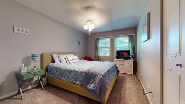 10273 Bourbon Street, Newburgh, IN 47630