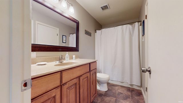 10273 Bourbon Street, Newburgh, IN 47630