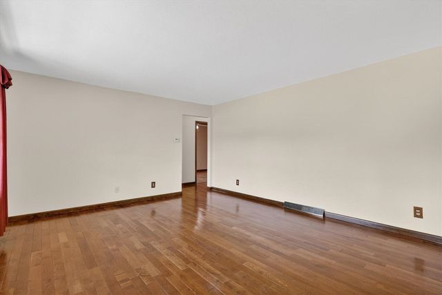 7045 17 Mile Road, Cedar Springs, MI 49319