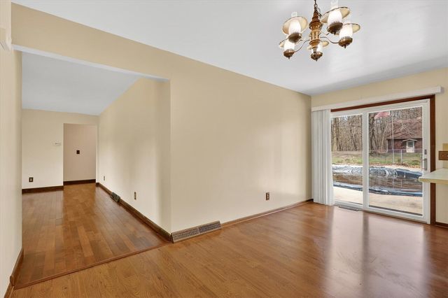7045 17 Mile Road, Cedar Springs, MI 49319