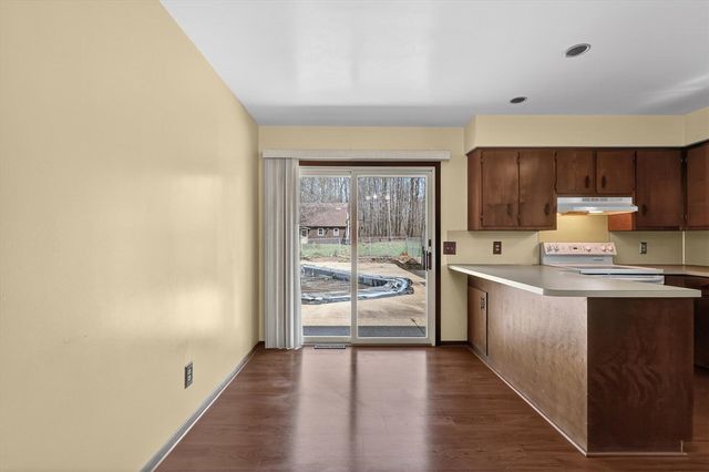 7045 17 Mile Road, Cedar Springs, MI 49319