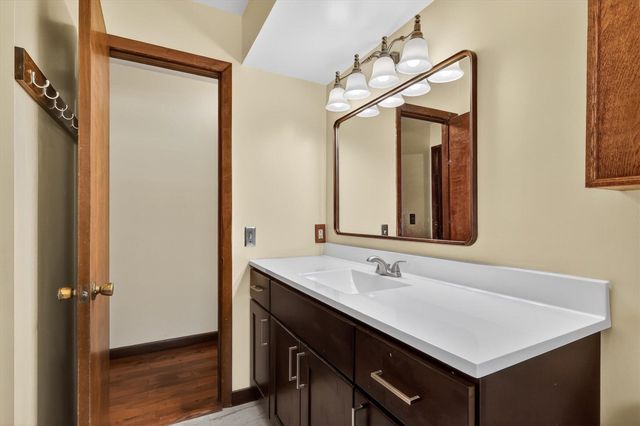 7045 17 Mile Road, Cedar Springs, MI 49319