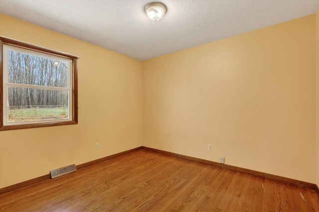 7045 17 Mile Road, Cedar Springs, MI 49319