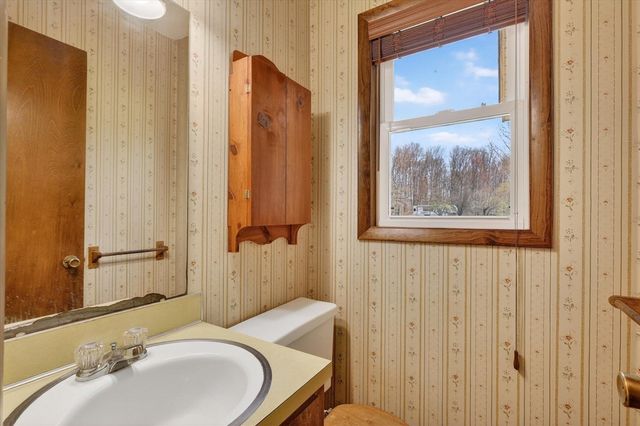 7045 17 Mile Road, Cedar Springs, MI 49319