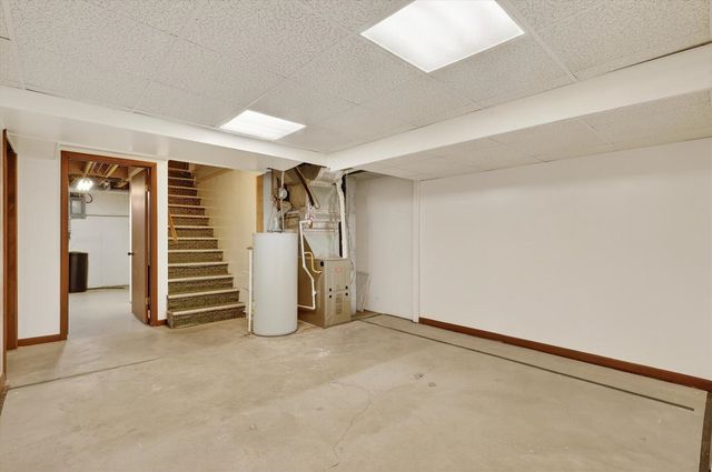 7045 17 Mile Road, Cedar Springs, MI 49319