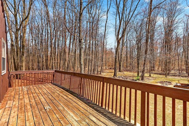 7045 17 Mile Road, Cedar Springs, MI 49319