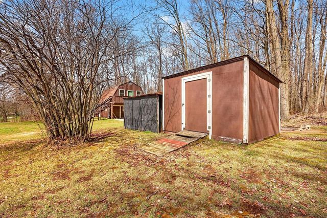 7045 17 Mile Road, Cedar Springs, MI 49319