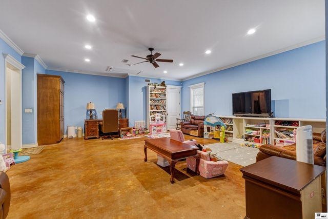 211 WHISPERING CREEK ROAD, West Monroe, LA 71291