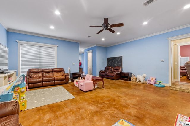 211 WHISPERING CREEK ROAD, West Monroe, LA 71291