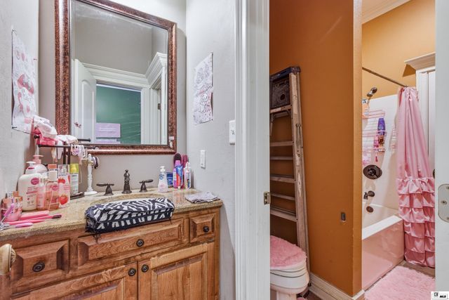 211 WHISPERING CREEK ROAD, West Monroe, LA 71291