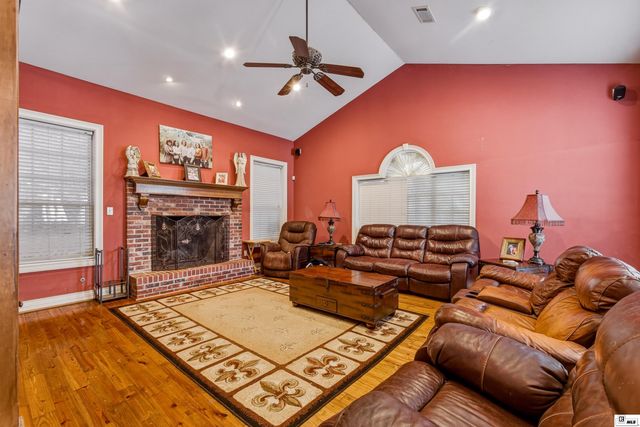 211 WHISPERING CREEK ROAD, West Monroe, LA 71291