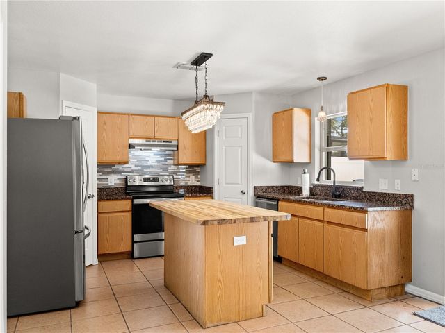 19212 WOOD SAGE DRIVE, Tampa, FL 33647