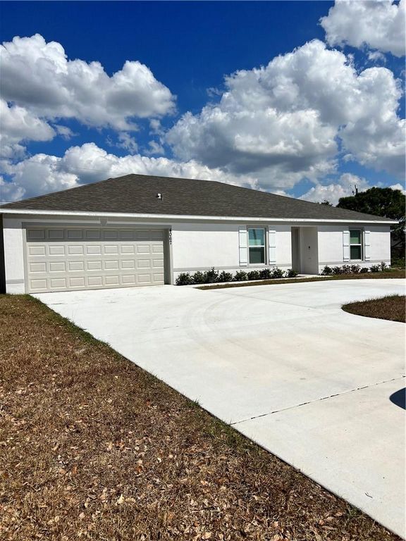 4067 SW port saint lucie blvd, Port St Lucie, FL 34953